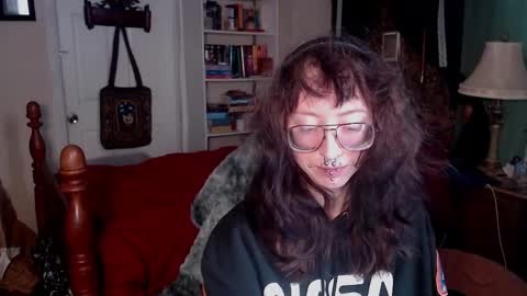 Snapshot of orookun chatting on February 2025 05:48:01 PM orookun online show from February 2025 05:48:01 PM