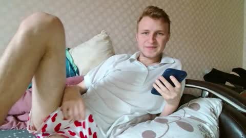 Snapshot of oscar_wildy chatting on November 2025 12:40:02 PM Oscar online show from November 2025 12:40:02 PM