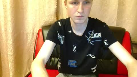 Snapshot of oscar_wildy chatting on November 2025 11:35:01 PM Oscar online show from November 2025 11:35:01 PM