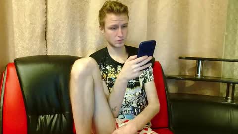 Snapshot of oscar_wildy chatting on November 2025 11:19:02 PM Oscar online show from November 2025 11:19:02 PM