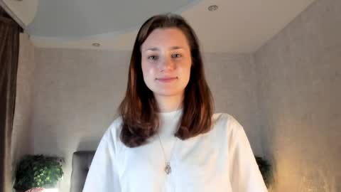 Jess online show from May 2026 05:18:02 PM