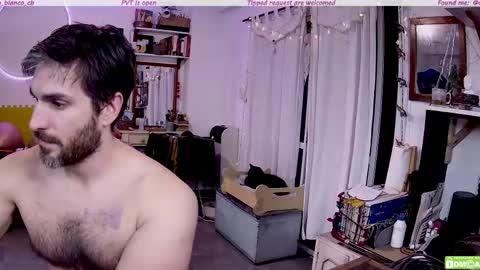 Snapshot of osito_blanco chatting on June 2026 11:11:01 PM Osito Blanco online show from June 2026 11:11:01 PM