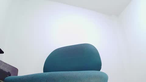 Snapshot of oso_gael chatting on November 2025 06:37:02 PM Bear Gael online show from November 2025 06:37:02 PM