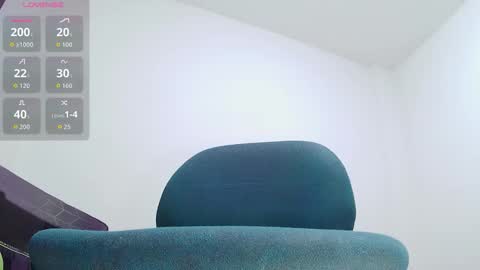 Snapshot of oso_gael chatting on November 2025 06:51:02 PM Bear Gael online show from November 2025 06:51:02 PM