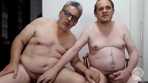 Osoandcub online show from November 2025 09:37:02 PM