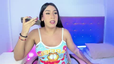 Maria   online show from February 2025 03:32:01 PM