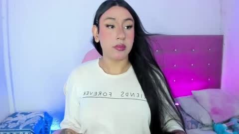 Maria   online show from April 2026 12:53:01 AM