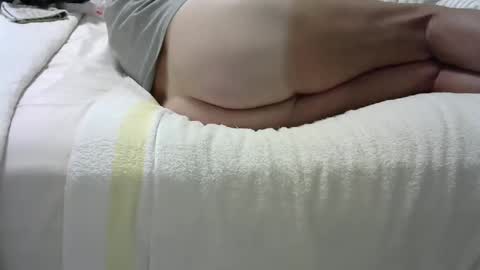 Snapshot of ossibottom chatting on January 2025 02:10:01 AM Ossi online show from January 2025 02:10:01 AM