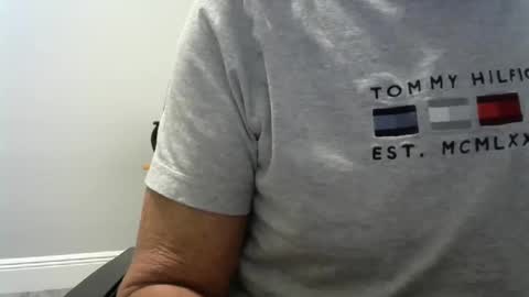 Snapshot of ossibottom chatting on February 2025 11:42:02 PM Ossi online show from February 2025 11:42:02 PM