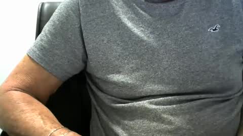 Snapshot of ossibottom chatting on September 2025 02:33:01 AM Ossi online show from September 2025 02:33:01 AM