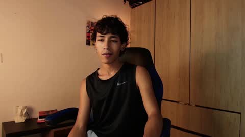 Snapshot of ostin_18hot chatting on January 2025 09:26:01 PM ostin 18hot online show from January 2025 09:26:01 PM