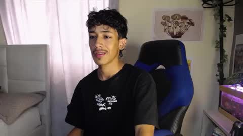 Snapshot of ostin_18hot chatting on September 2025 06:31:02 PM ostin 18hot online show from September 2025 06:31:02 PM