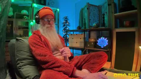 Snapshot of ottozeus chatting on January 2025 07:07:01 AM Otto Zeus online show from January 2025 07:07:01 AM