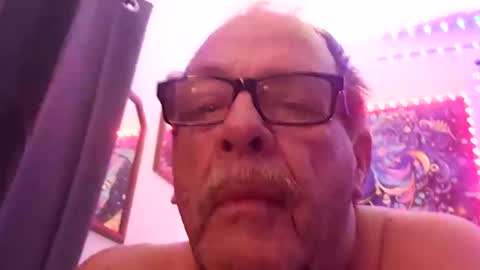 Snapshot of ou8124824 chatting on September 2025 01:40:02 AM ou8124824 online show from September 2025 01:40:02 AM