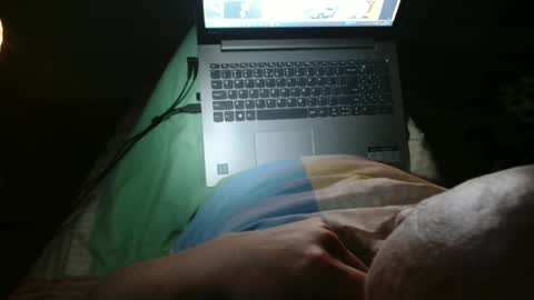 Snapshot of oudzktjong chatting on December 2024 03:14:02 AM kars online show from December 2024 03:14:02 AM