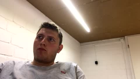 outflayd online show from April 2026 10:58:01 PM