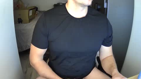 Snapshot of outside1991 chatting on December 2024 06:25:02 AM outside1991 online show from December 2024 06:25:02 AM