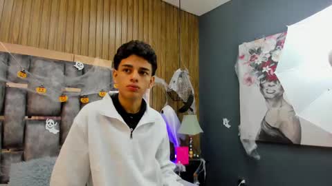 Owen Johnson online show from November 2025 12:17:01 PM