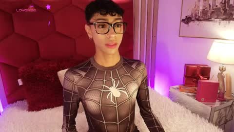 Owen online show from April 2026 03:17:01 AM