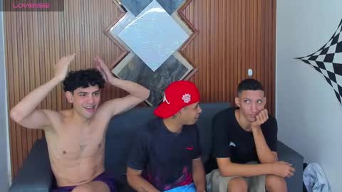 Snapshot of owen_mccarthy chatting on February 2025 04:15:01 AM owen_mccarthy online show from February 2025 04:15:01 AM