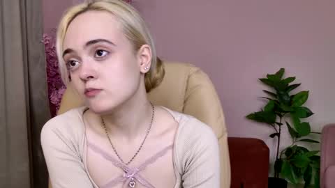 Oxcy online show from March 2026 05:46:01 AM