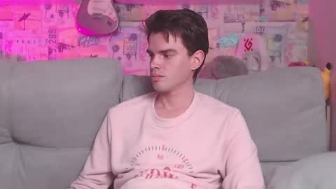 Snapshot of oxmikexo chatting on February 2025 02:35:02 PM Mike online show from February 2025 02:35:02 PM