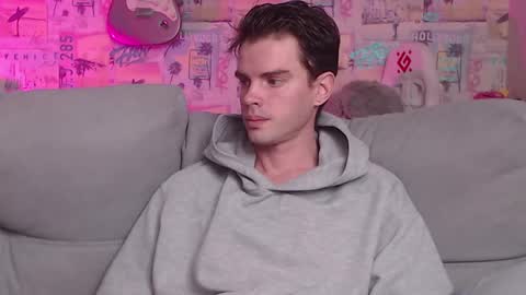 Snapshot of oxmikexo chatting on February 2025 11:18:02 AM Mike online show from February 2025 11:18:02 AM