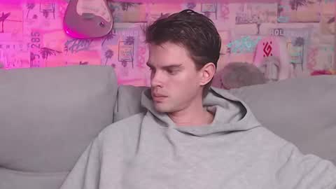 Snapshot of oxmikexo chatting on February 2025 10:23:02 AM Mike online show from February 2025 10:23:02 AM