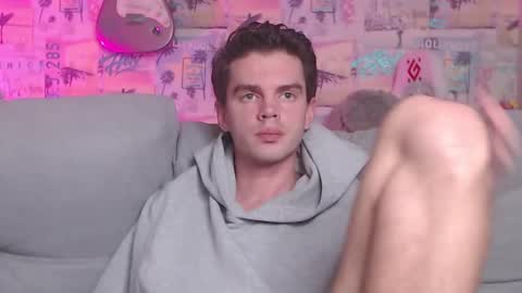 Snapshot of oxmikexo chatting on February 2025 04:39:02 PM Mike online show from February 2025 04:39:02 PM