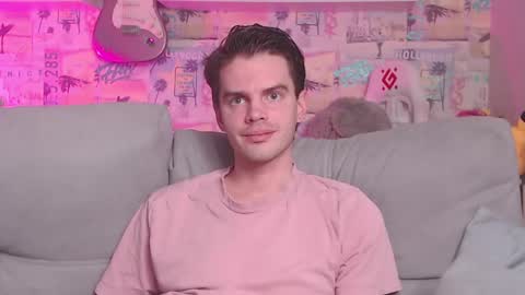 Snapshot of oxmikexo chatting on February 2025 01:16:01 PM Mike online show from February 2025 01:16:01 PM