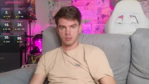 Mike online show from November 2025 04:17:02 PM