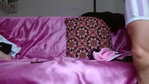 Jeannifer online show from February 2026 01:42:02 PM