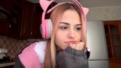 Snapshot of ozellagranville chatting on February 2026 07:12:01 AM Eva online show from February 2026 07:12:01 AM