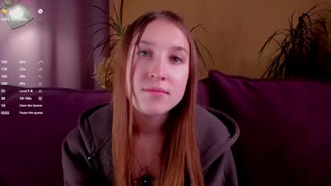 Caroline or just Lina online show from October 2025 01:33:02 AM