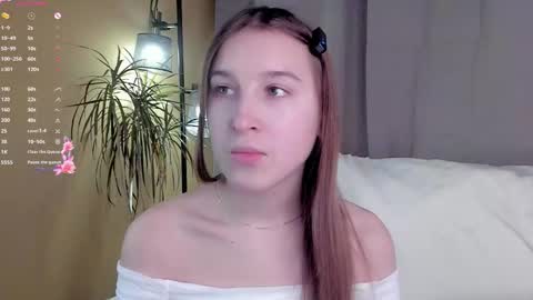 Caroline or just Lina online show from November 2025 01:20:02 AM