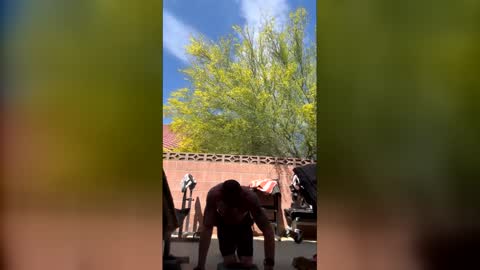 ozzie322516 online show from March 2026 08:53:01 PM