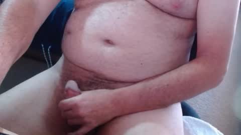 Snapshot of ozzieozzieoi chatting on October 2025 01:16:01 AM HairyolOz online show from October 2025 01:16:01 AM