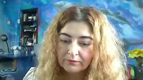 Snapshot of ozzy_helen chatting on December 2024 11:25:01 PM Ozzy Helen online show from December 2024 11:25:01 PM