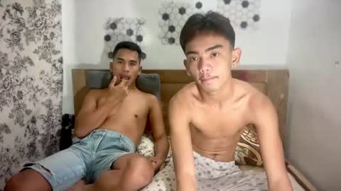 Snapshot of p1noytwink_mier chatting on July 2026 10:43:02 AM p1noytwink_mier online show from July 2026 10:43:02 AM