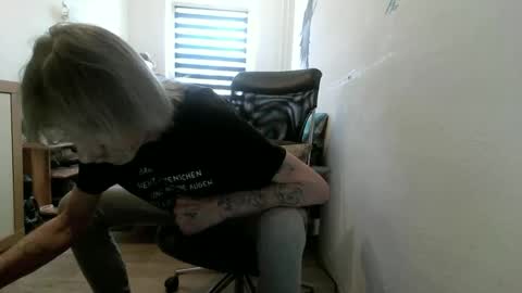 p83291869 online show from April 2026 02:59:02 PM