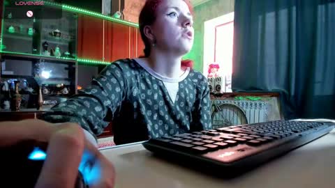 Ella online show from February 2025 01:03:02 PM