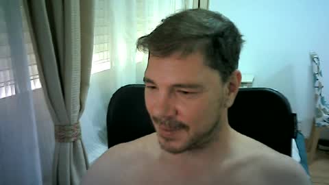 Snapshot of pablo_87_07 chatting on August 2026 07:40:02 AM pablo_87_07 online show from August 2026 07:40:02 AM