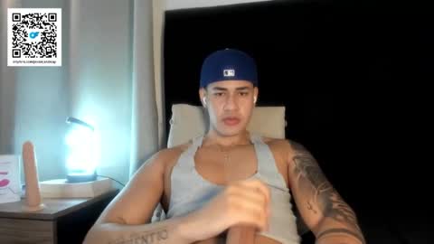 Javi    online show from November 2025 06:33:01 AM