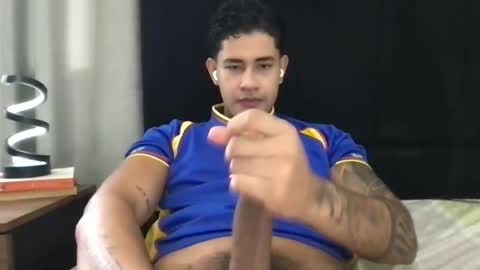 Javi    online show from July 2026 07:16:01 PM
