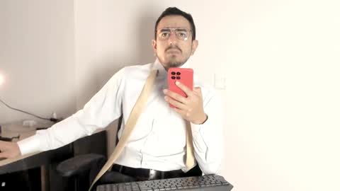 Snapshot of pablo_rincon95 chatting on January 2025 11:43:02 AM pablo rincon95 online show from January 2025 11:43:02 AM