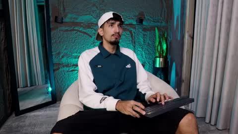 pablo online show from April 2026 02:45:01 AM