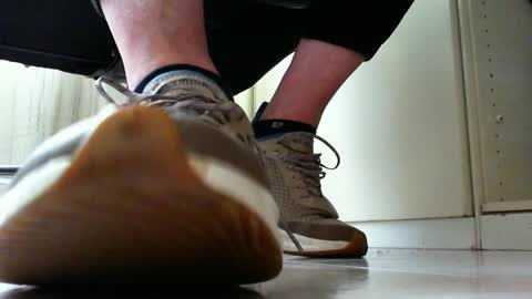 Pablo Meness online show from February 2025 02:29:02 PM