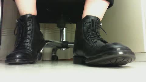 Pablo Meness online show from February 2025 08:14:02 PM