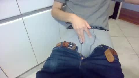 Snapshot of paco15000 chatting on December 2024 08:47:01 PM Paco online show from December 2024 08:47:01 PM