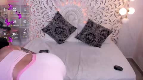 PaIIgePeach online show from February 2026 12:37:01 PM